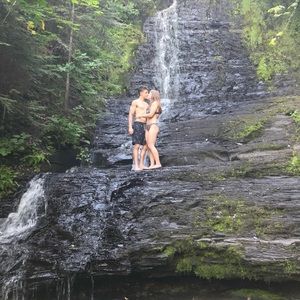 Meet your Posher, Hailey